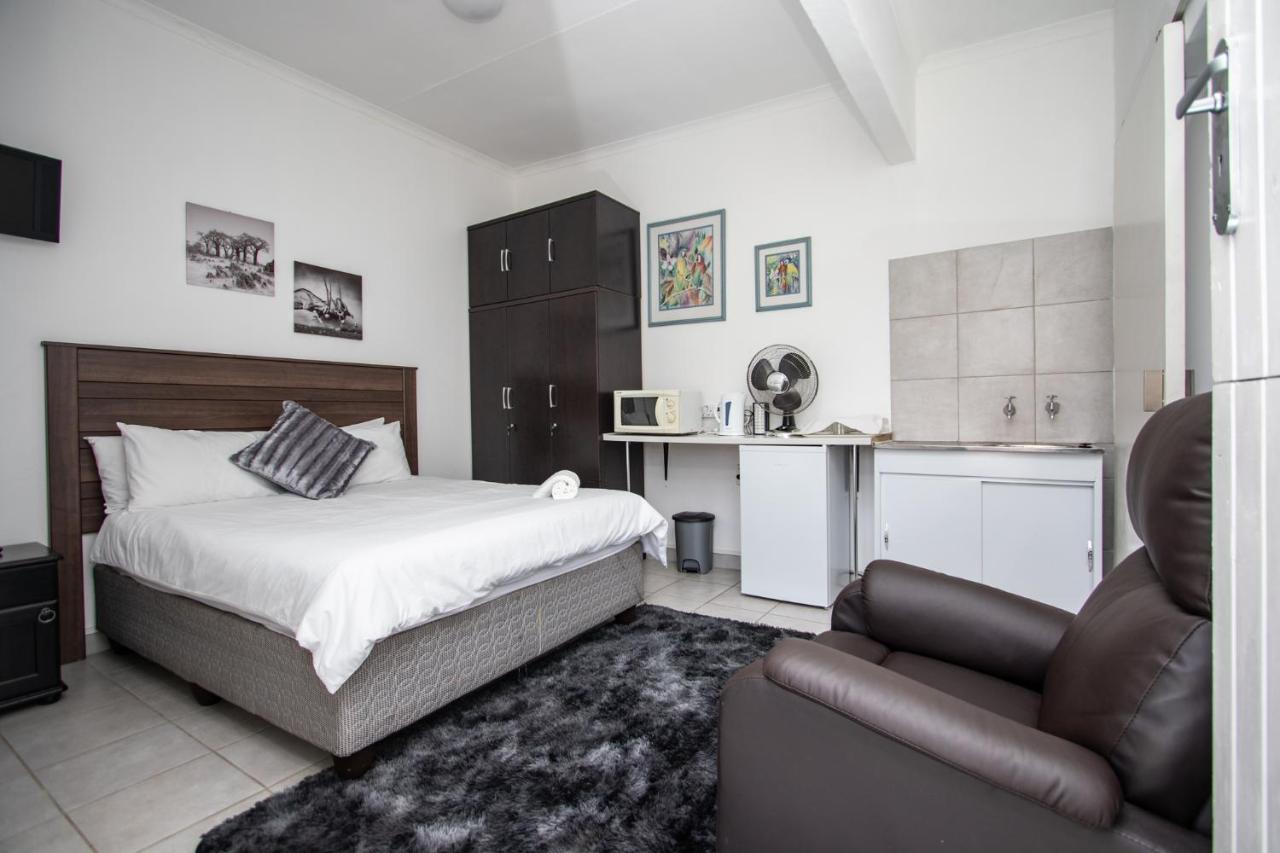 Willow Guest House Боксбург Экстерьер фото
