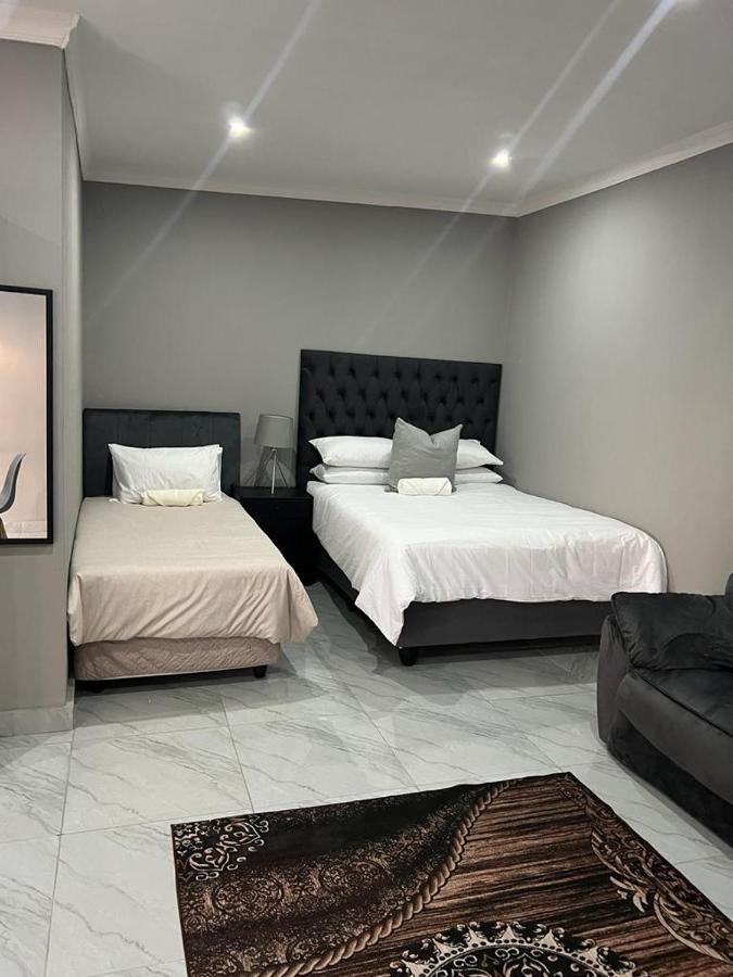Willow Guest House Боксбург Экстерьер фото