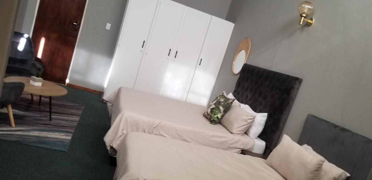 Willow Guest House Боксбург Экстерьер фото
